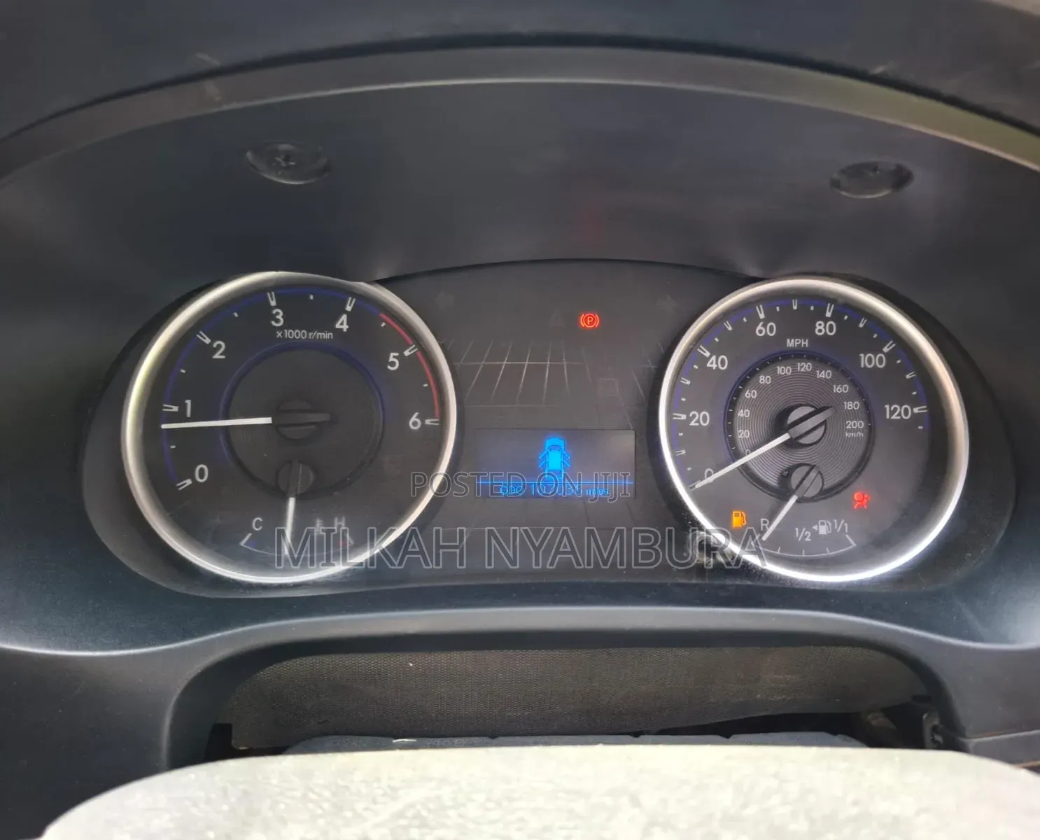 Toyota Hilux 2017 Gray