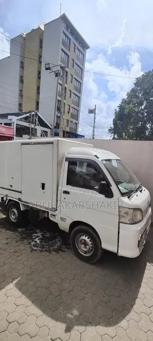 Daihatsu Hijet 2013 White