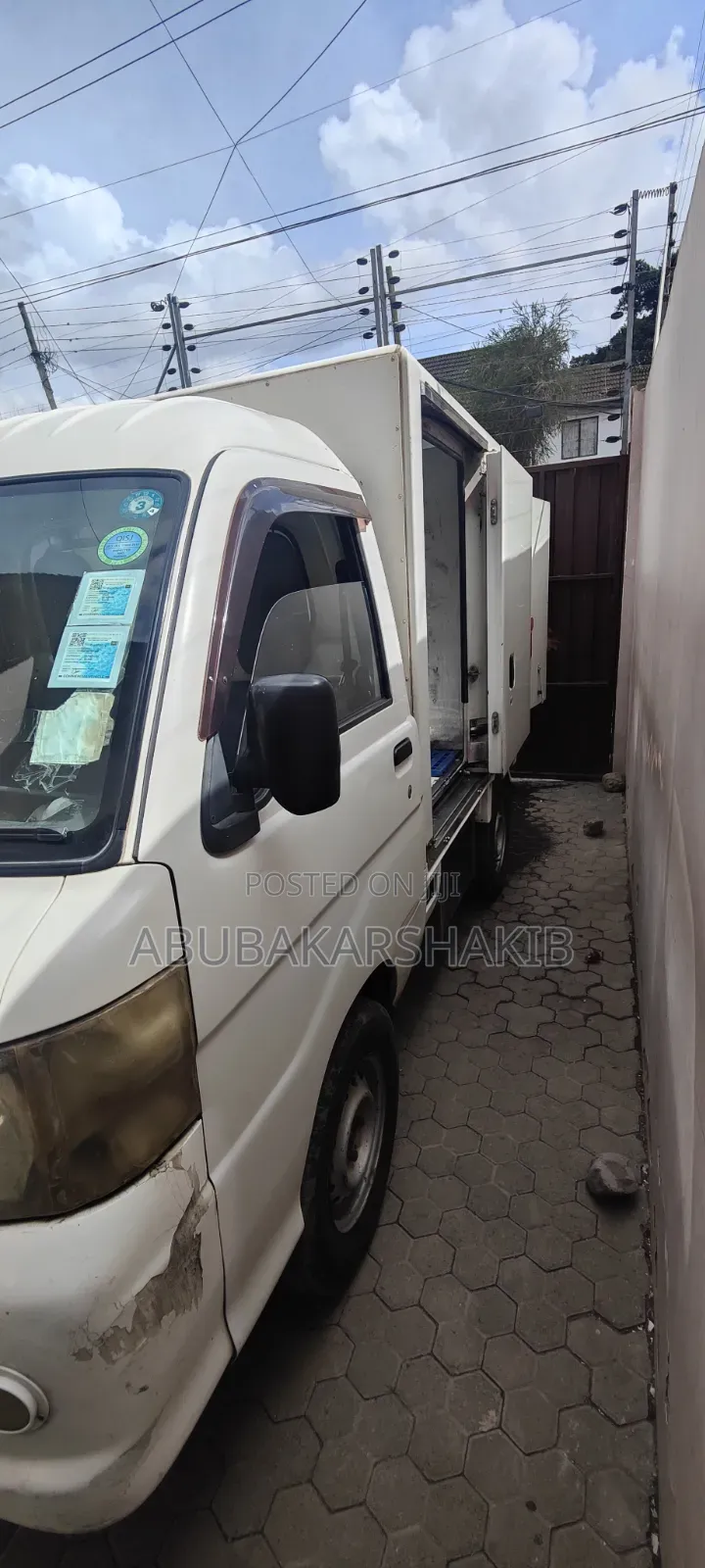 Daihatsu Hijet 2013 White