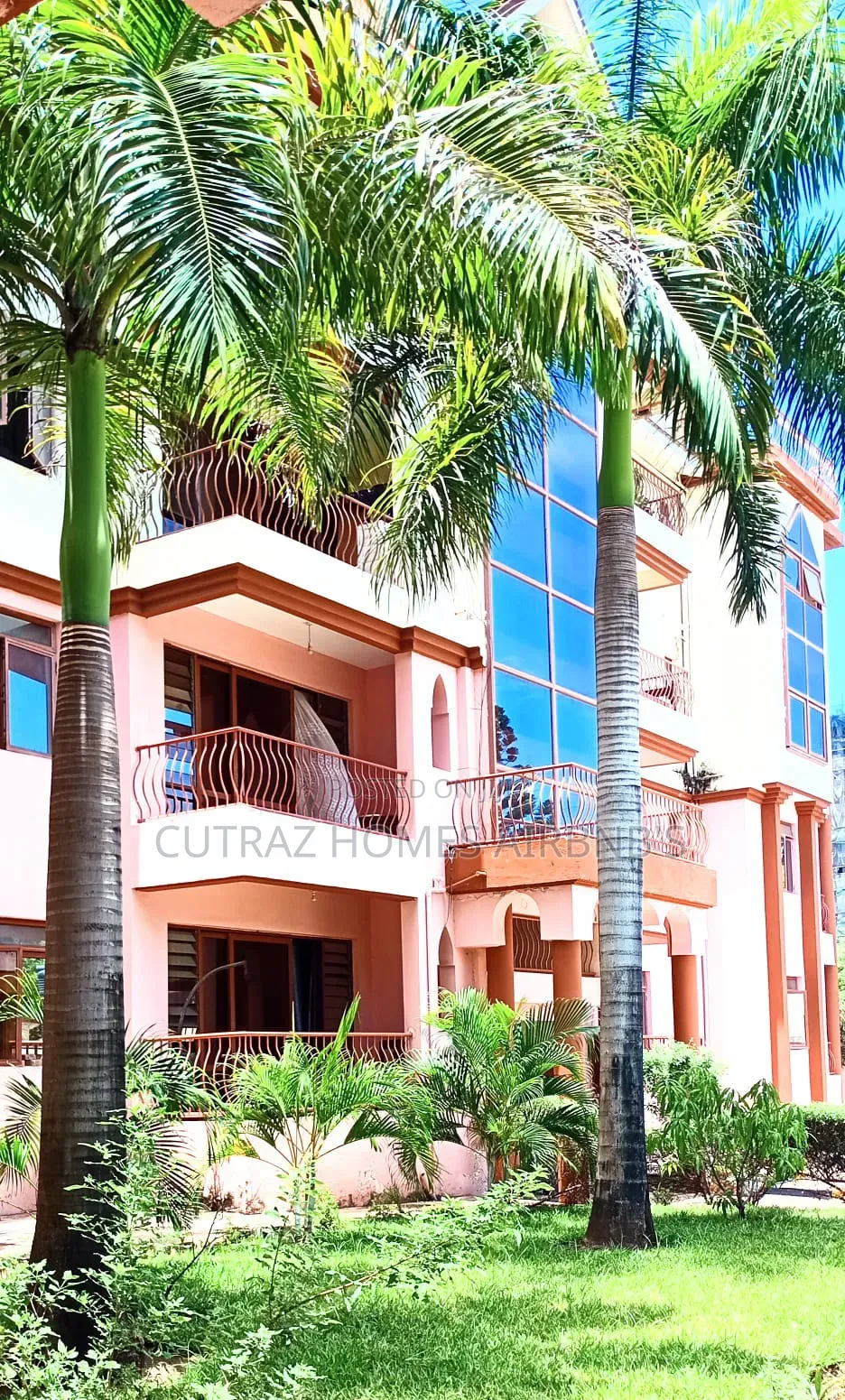 Cutraz Homes One Bedroom Beach View