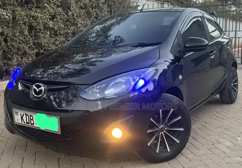 Mazda Demio 2013 Black