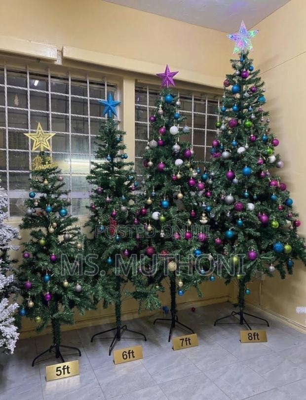 Lush , Full Thick Branches Artificial Christmas Trees - main view