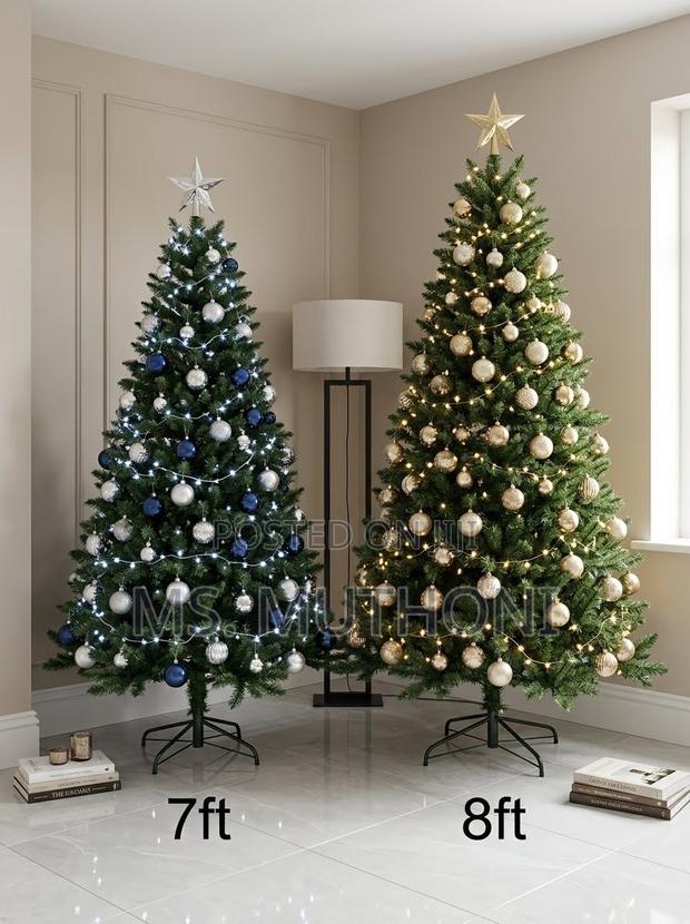 Lush , Full Thick Branches Artificial Christmas Trees - thumbnail 2