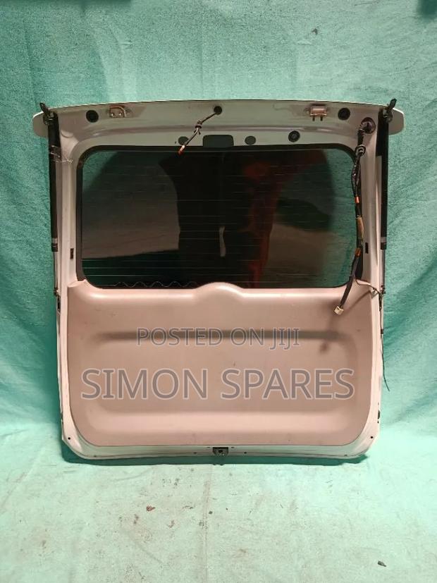 Tail GATE/boot TOYOTA NOAH 2004 - thumbnail 2