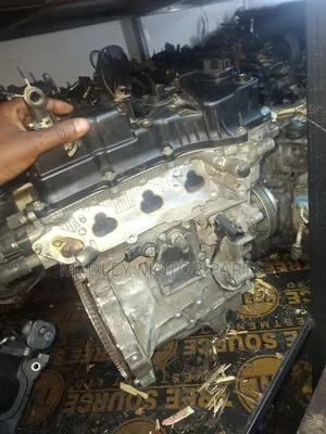 Daihtsu Mira KF Slim Engine