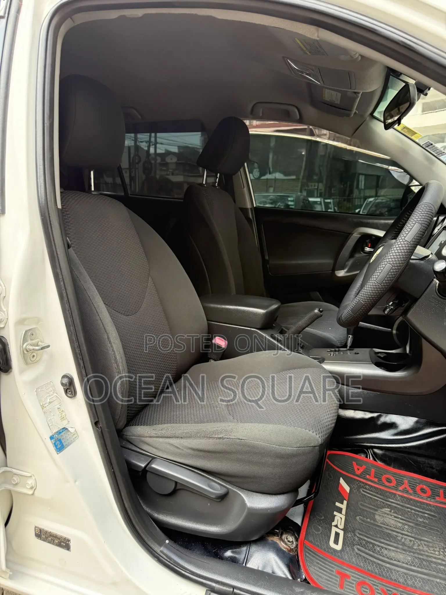 Toyota RAV4 2014 White