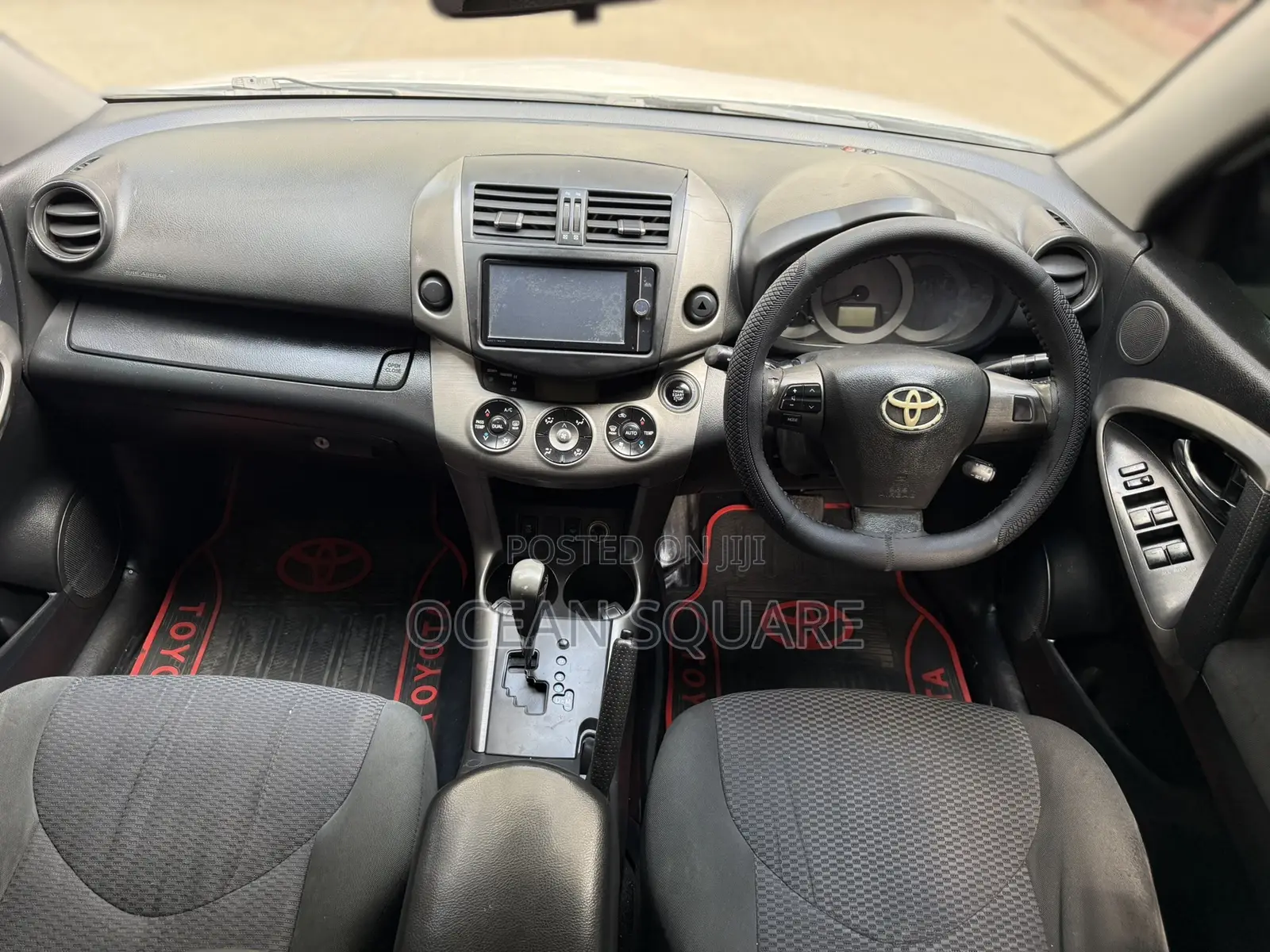 Toyota RAV4 2014 White