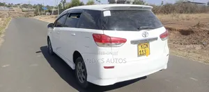 Toyota Wish 2011 White