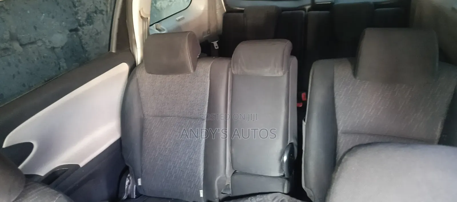 Toyota Wish 2011 White