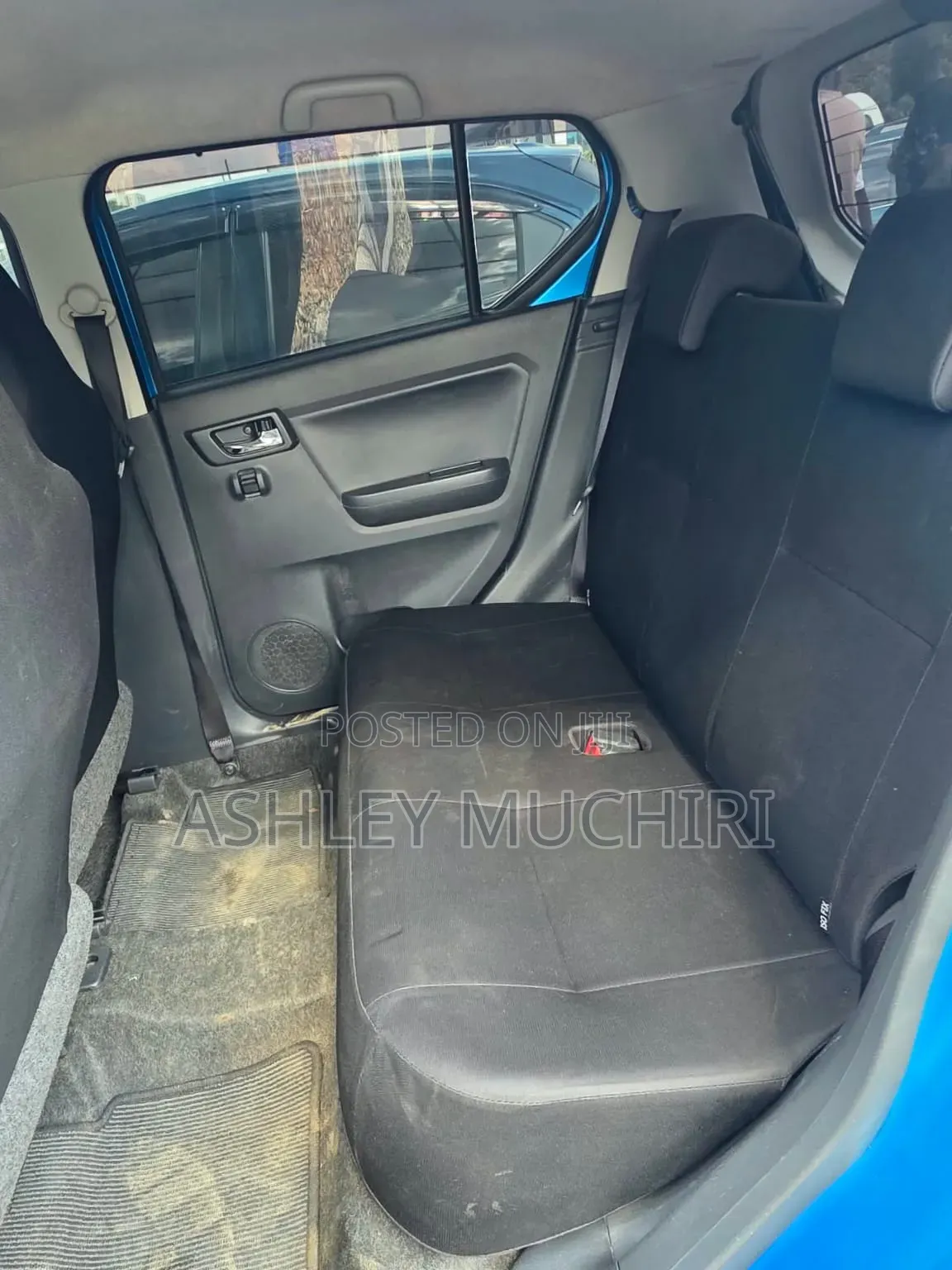 Toyota Sienta 2017 Blue