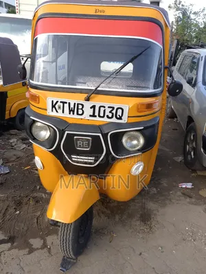 Bajaj RE 2018 Yellow