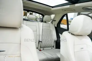 Mercedes-Benz GLE-Class 2021 White