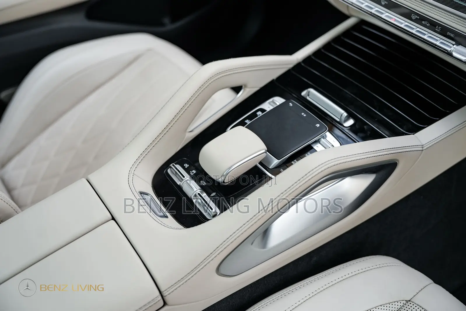 Mercedes-Benz GLE-Class 2021 White