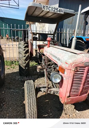 Massey Ferguson 35x Red