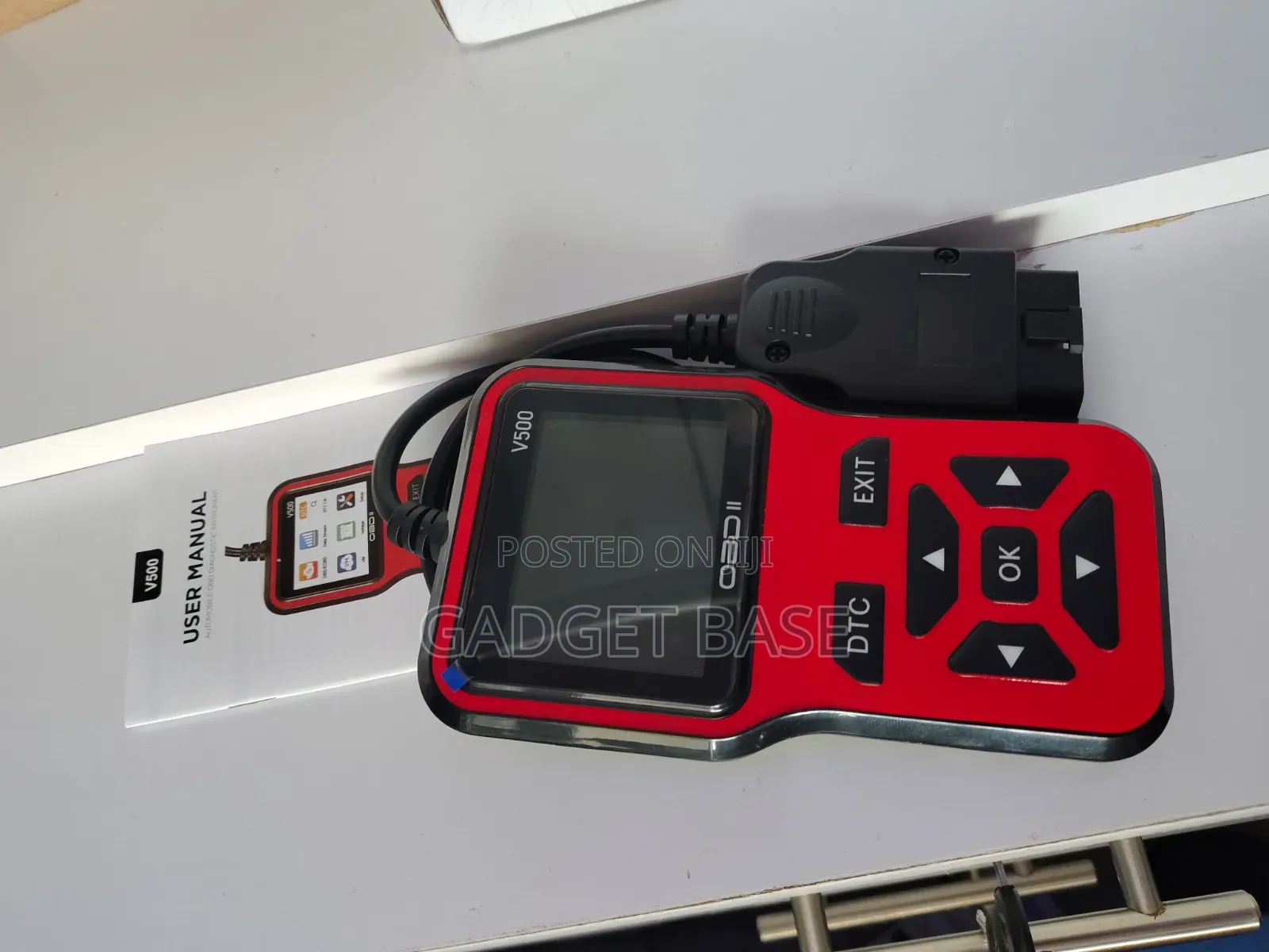 OBD2 Diagnostic Code Reader(V500)