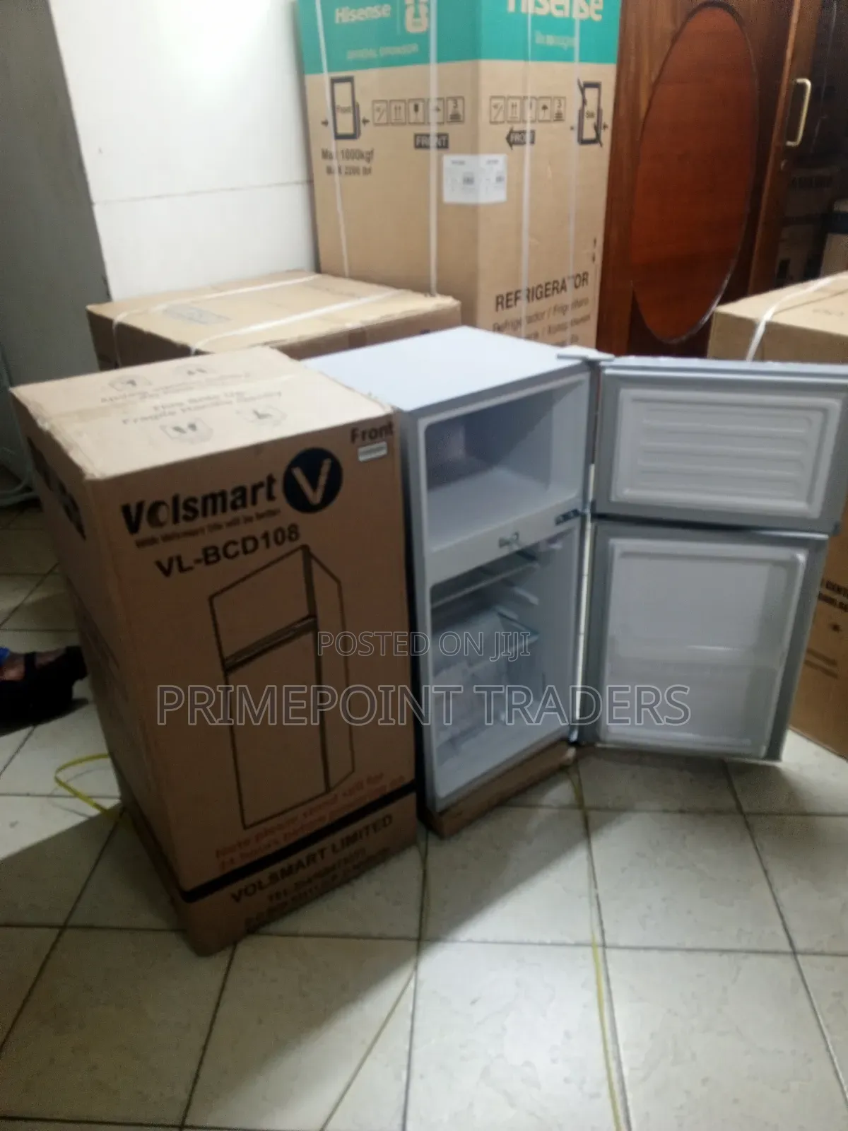 Volsmart 108L Refrigerator – Space-Saving and Energy-Efficient Cooling