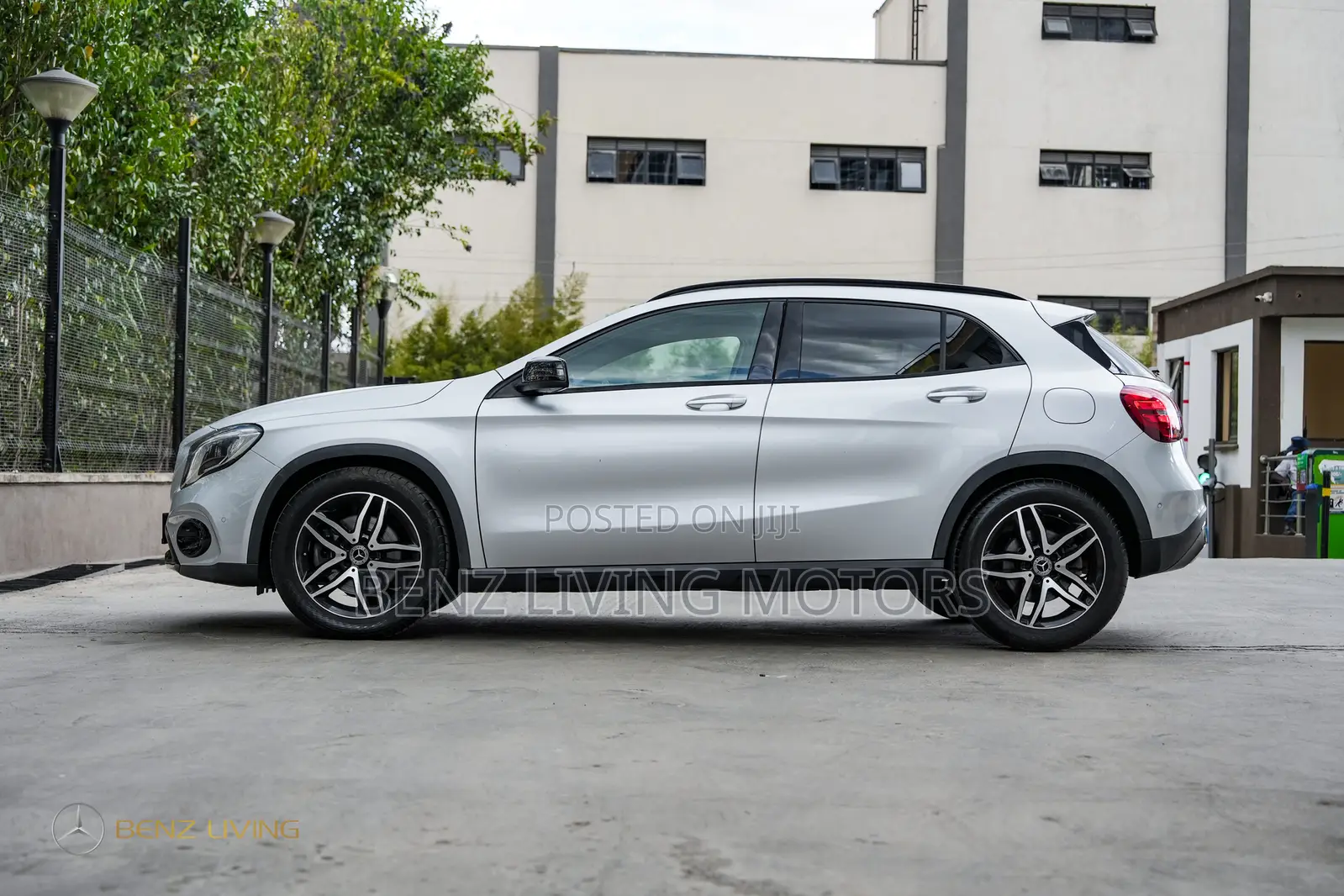 Mercedes-Benz GLA-Class 2019 Silver