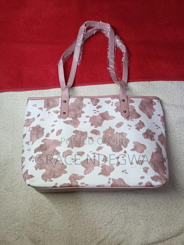 Unique Spacious Tote Bag - thumbnail 6