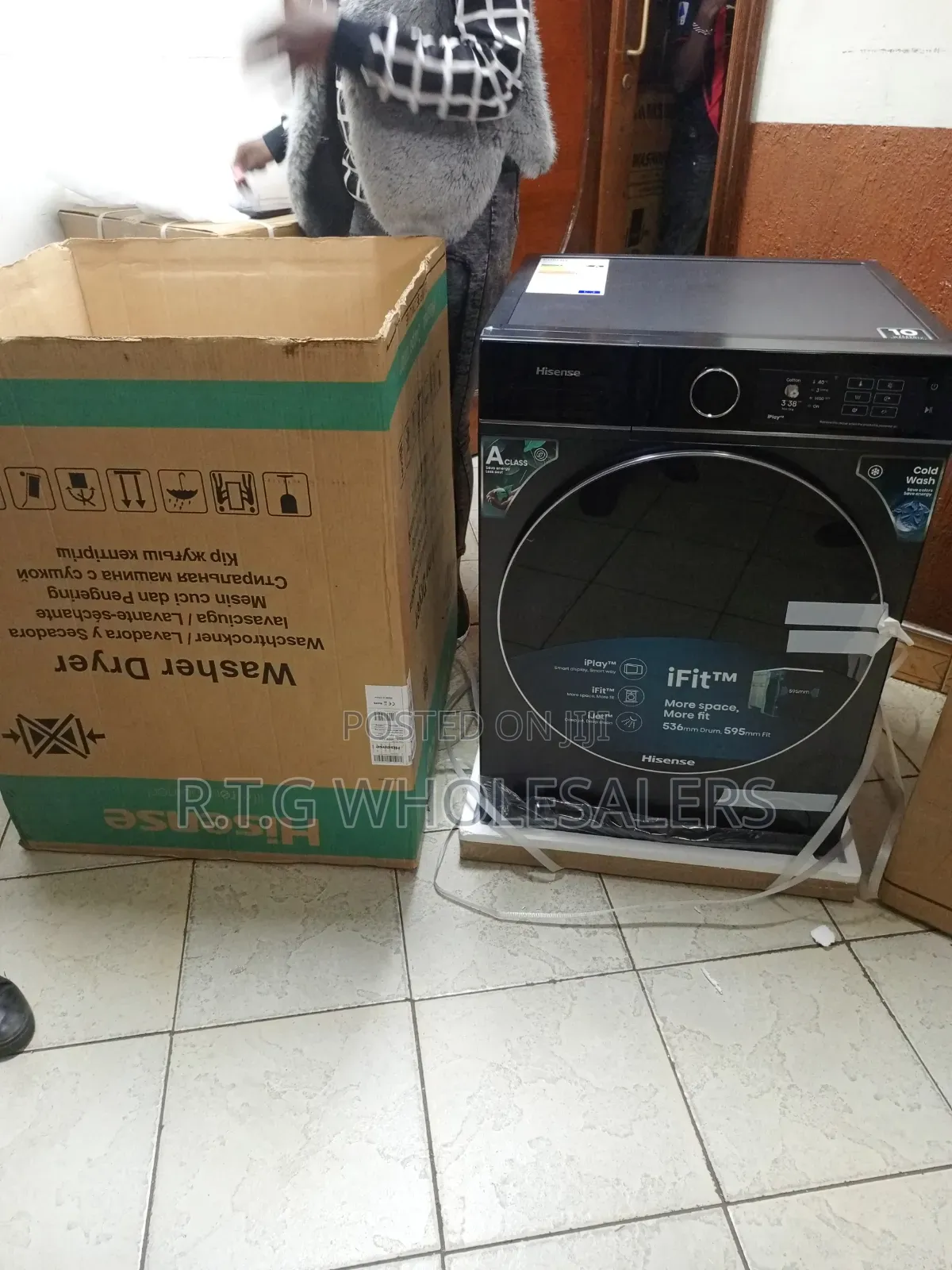 Hisense 12/8kgs Wash and Dry Frontload Washing Machine