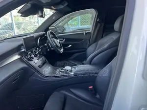 Mercedes-Benz GLC-Class 2020 White