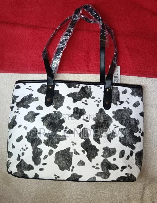 Unique Spacious Tote Bag - thumbnail 5