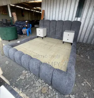 A King Size Grey Bubble Bed