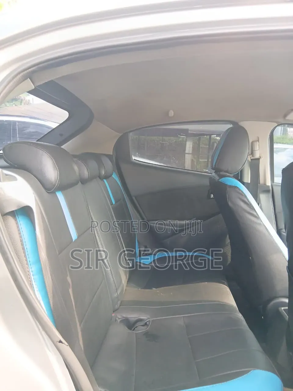 Mazda Demio 2015 Silver