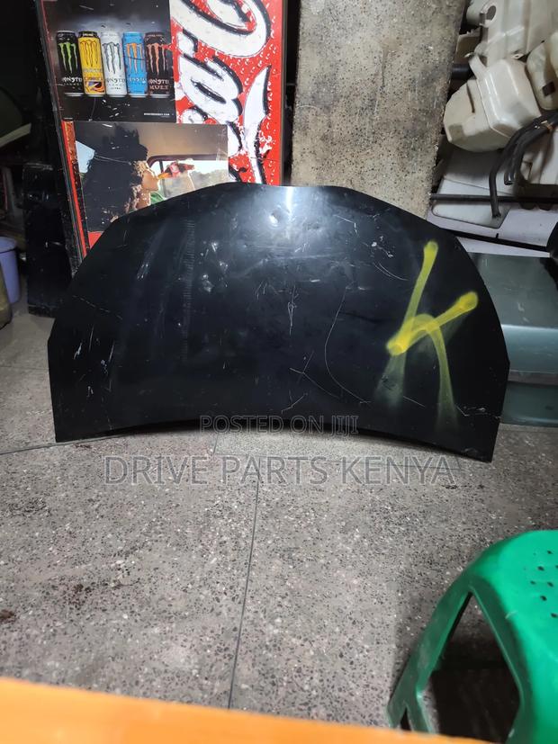 Vitz Juwella 2018 Bonnet - thumbnail 2