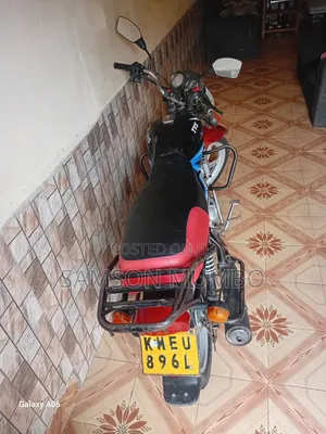 TVS HLX 125 2019 Black