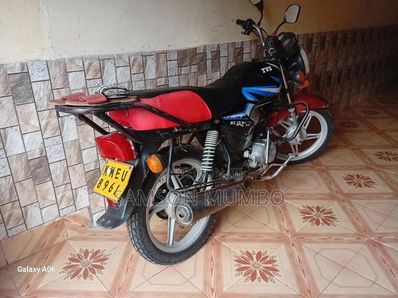 TVS HLX 125 2019 Black