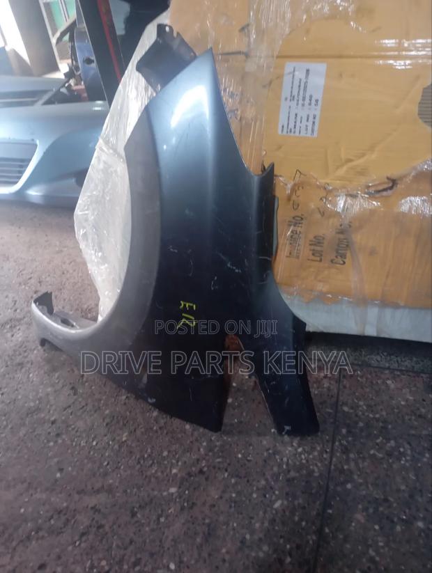 Nissan Note 2017 Wing - main view