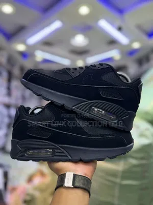 Nike Airmax 90“ Triple Black Sued”