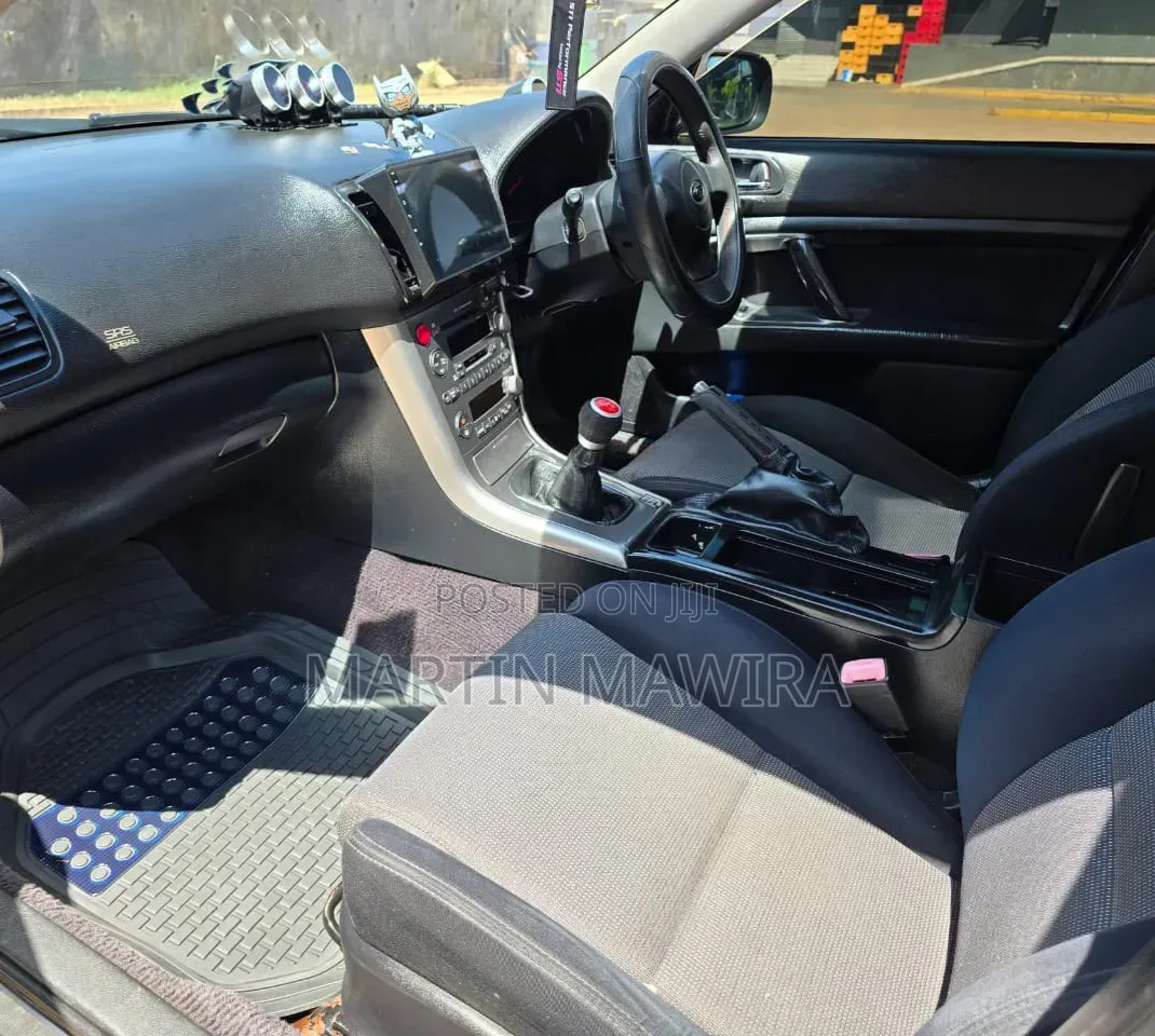 Subaru Legacy 2006 Silver