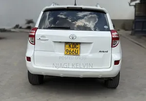 Toyota RAV4 2014 White