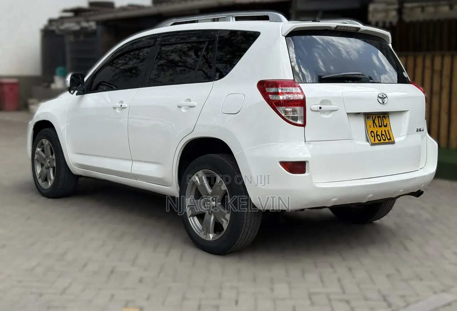 Toyota RAV4 2014 White