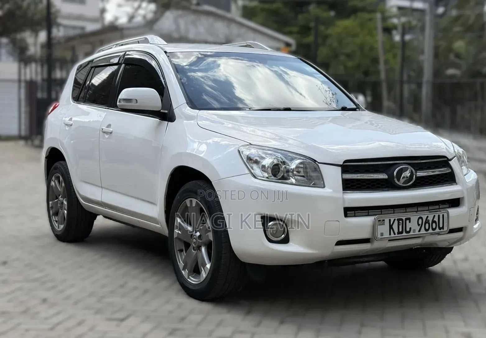 Toyota RAV4 2014 White