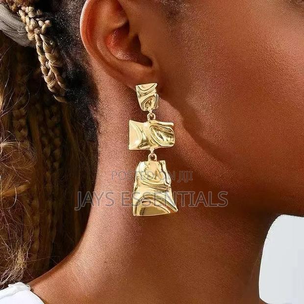 Chic, Gold Earrings - thumbnail 6