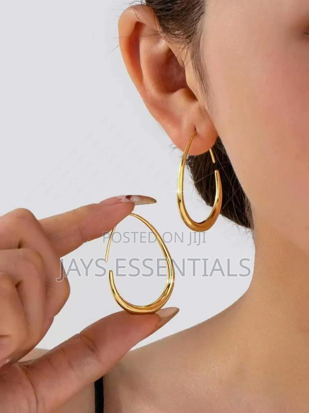 Chic, Gold Earrings - thumbnail 18