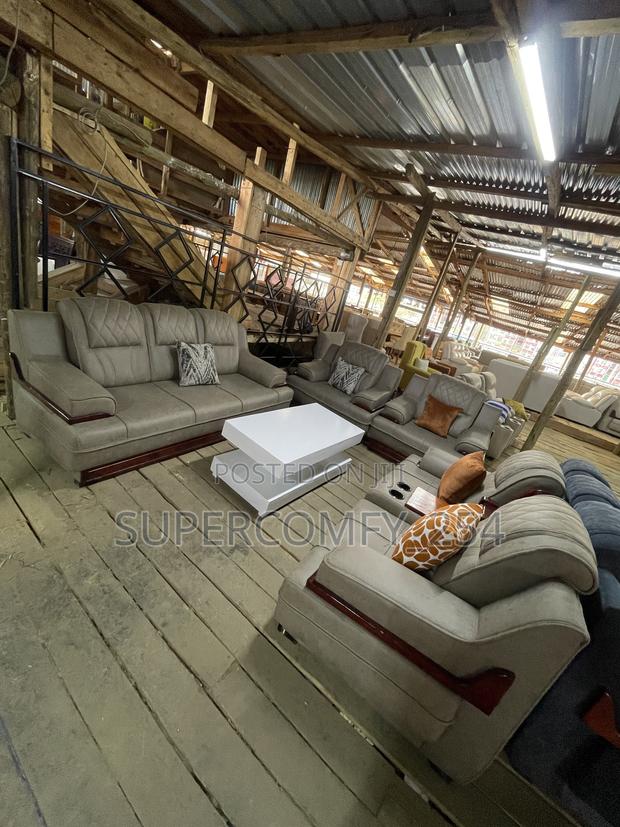A Massive Seven Seater Monster Seat & Table - thumbnail 2