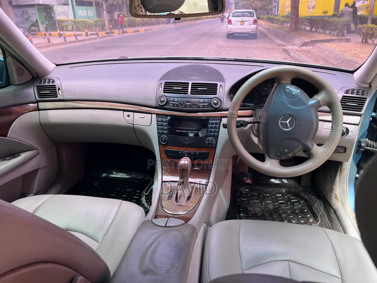 Mercedes-Benz E200 2004 Blue