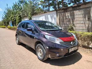 Nissan Note 2012 Red