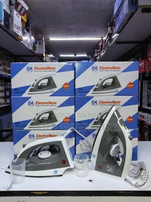 *Electromate Steam Iron _IB02-1000W