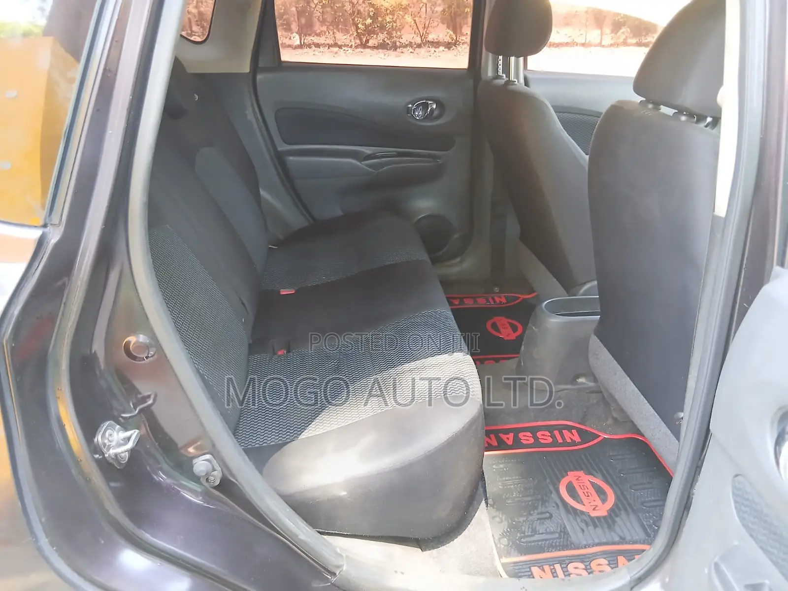 Nissan Note 2012 Red