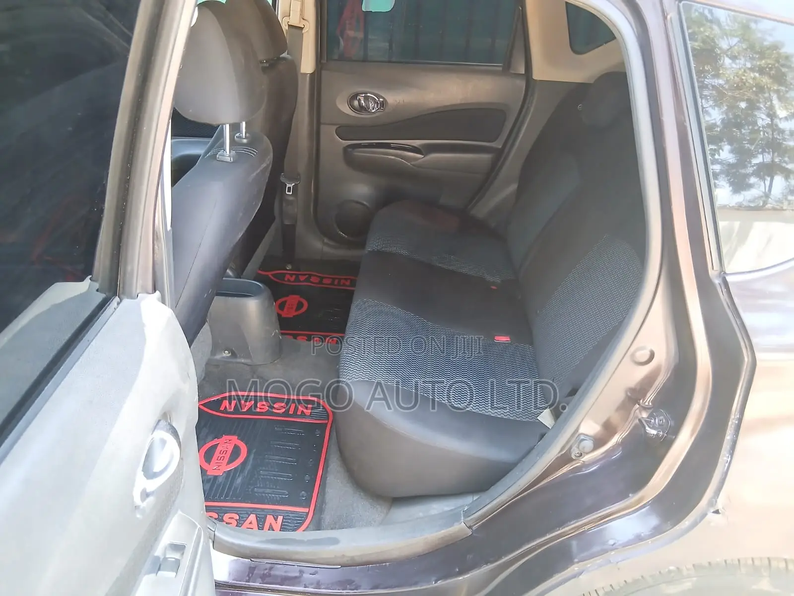 Nissan Note 2012 Red