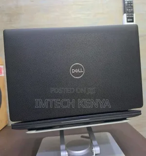 Laptop Dell Latitude 7430 32GB Intel Core i7 SSD 256GB