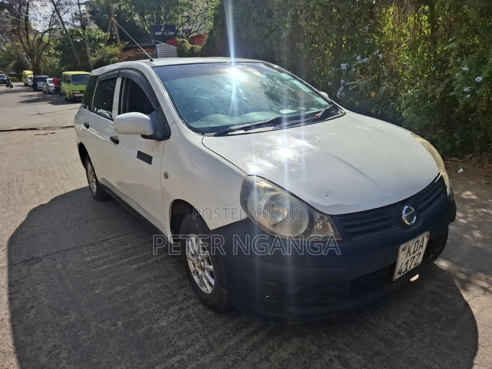 Nissan Advan 2013 White