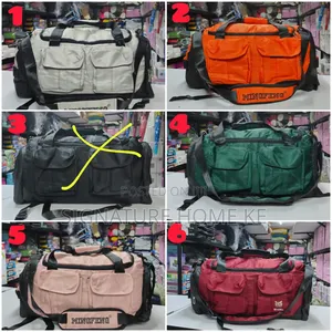 Quality Travel Gym Bag With Front Pockets