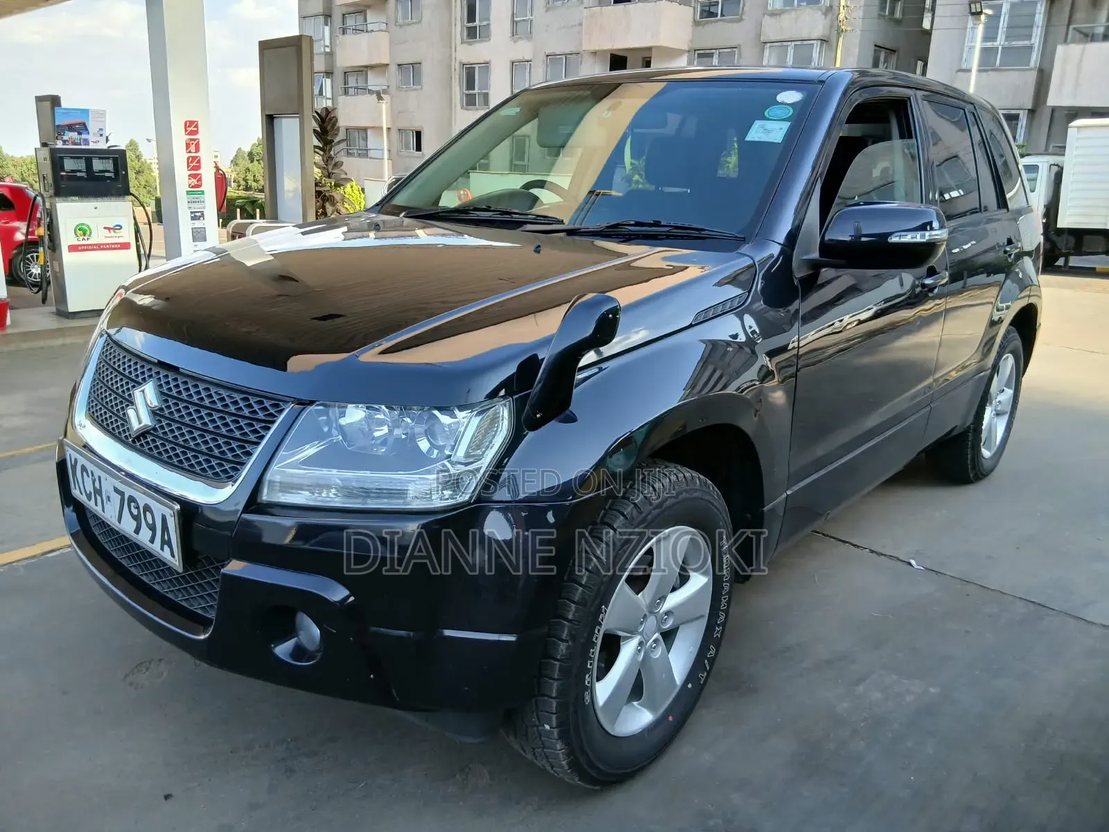 Suzuki Escudo 2010 Black