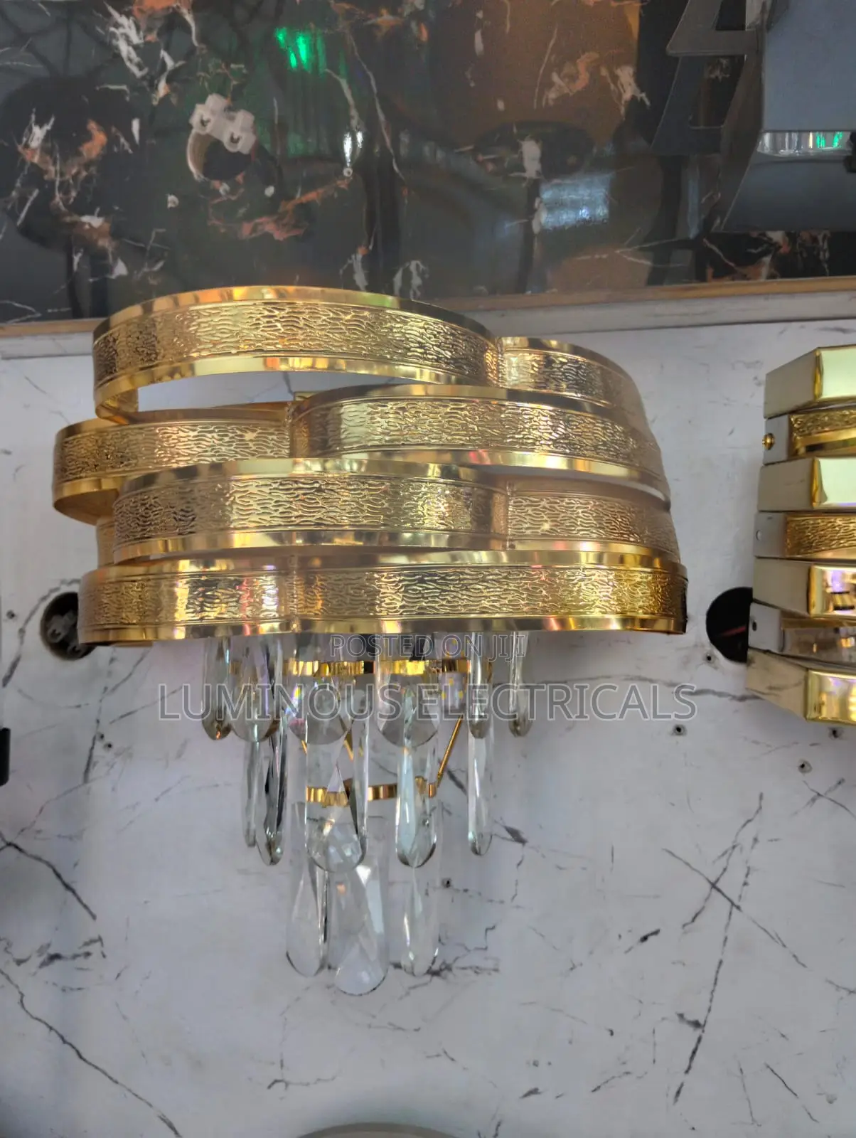 Luxury Gold Textured Ribbon Crystal Sconce Wall Light