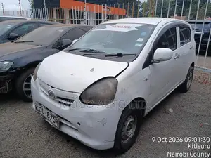 Daihatsu Mira 2012 White